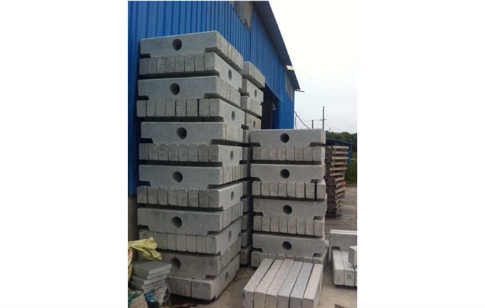 ·��ʯ����